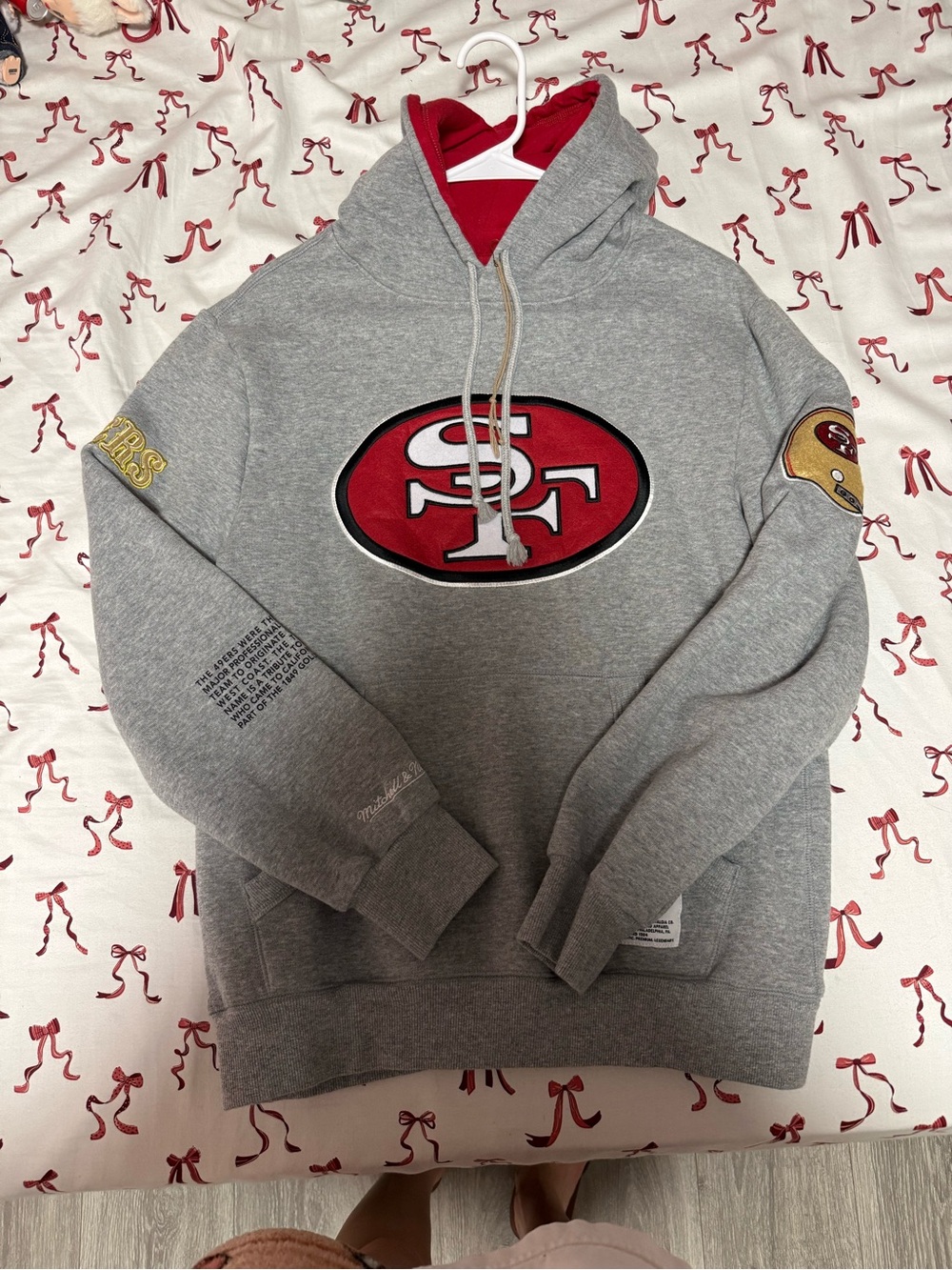 BRAND NEW Mitchell & Ness AUTHENTIC Gray FAITHFUL TO THE BAY Hoodie with Red SF